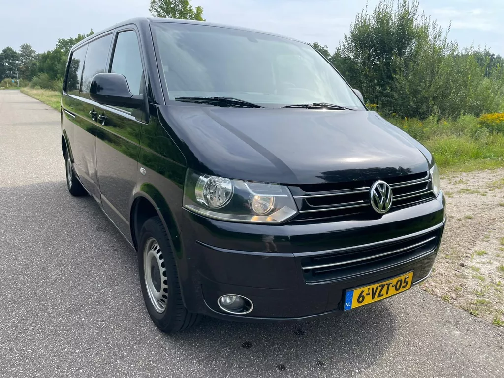 Volkswagen Transporter 2.0 TDI L2H1 DC Comfortline