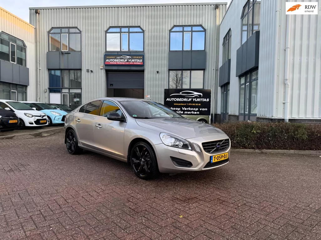 Volvo S60 1.6 T4F Kinetic