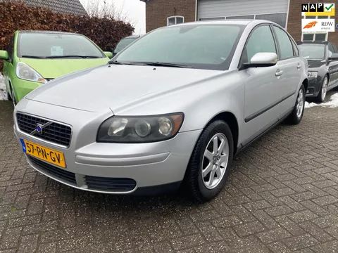 Volvo S40 1.8 Kinetic Bj 2004, Clima, Cruise , APK TOT 01-2027 inruil is mogelijk