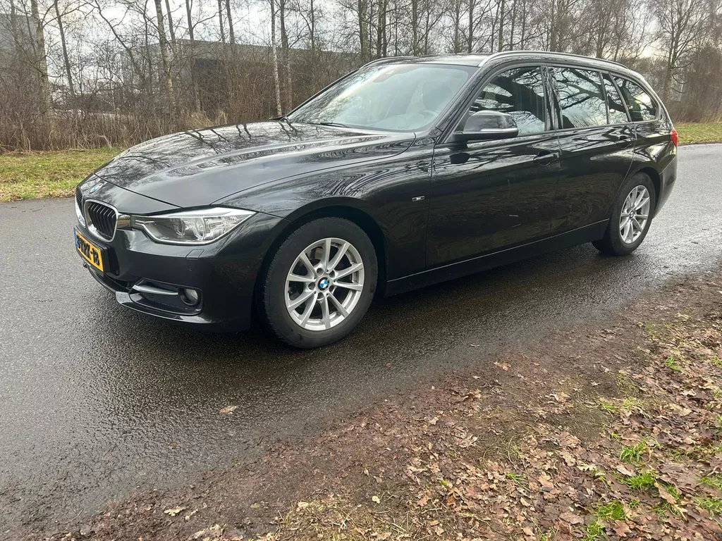 BMW 3-serie Touring 320d EfficientDynamics Edition High Executive