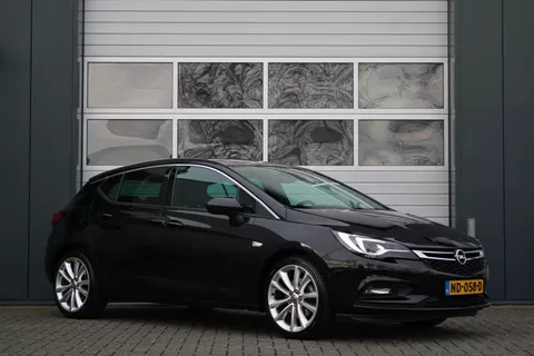 Opel Astra 1.6 Innovation 200pk Camera/Stoel&Stuurverwarming/Keyless/LED/Lane.Assist/Dodehoek/Massage/Leder/Carplay/18"LM/Trekhaak