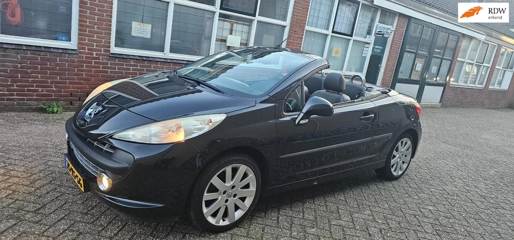 Peugeot 207 CC 1.6-16V T Sport