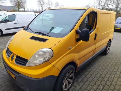 Renault Trafic 2.0 dCi T27 L1H1 Générique airco