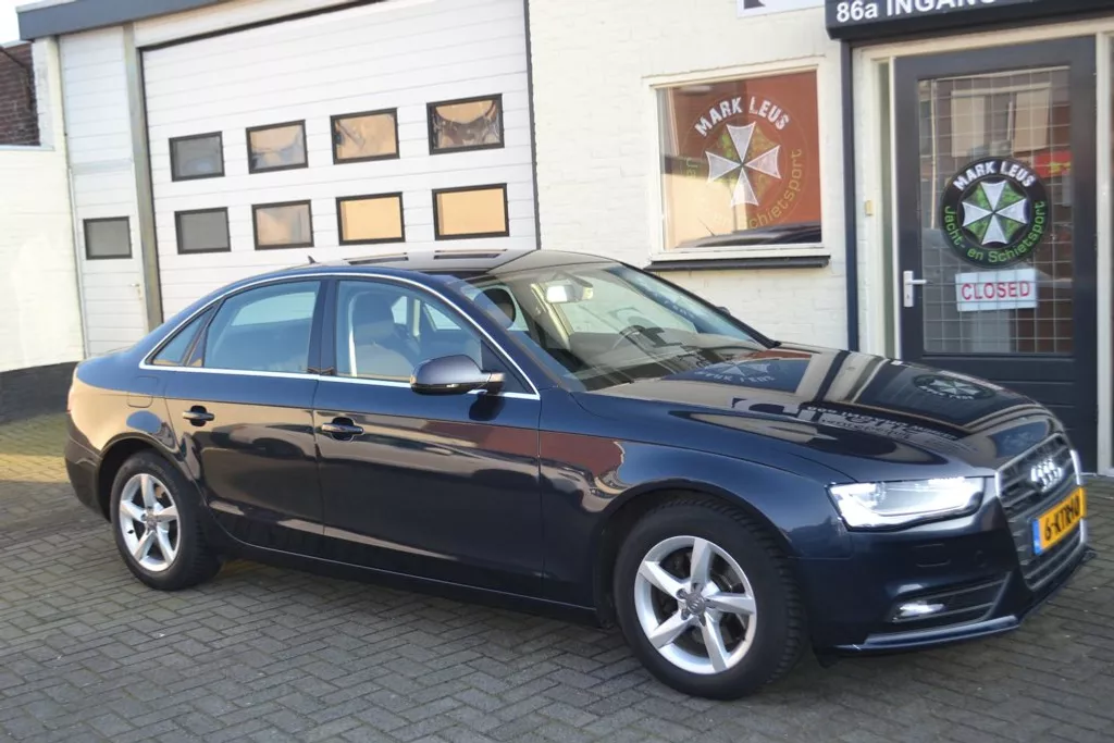 Audi A4 Limousine 1.8 TFSI Business Edition PRACHT STAAT