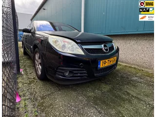 Opel Vectra 2.2-16V Cosmo