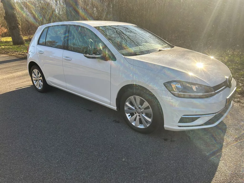 Volkswagen Golf 1.6 TDI Comfortline