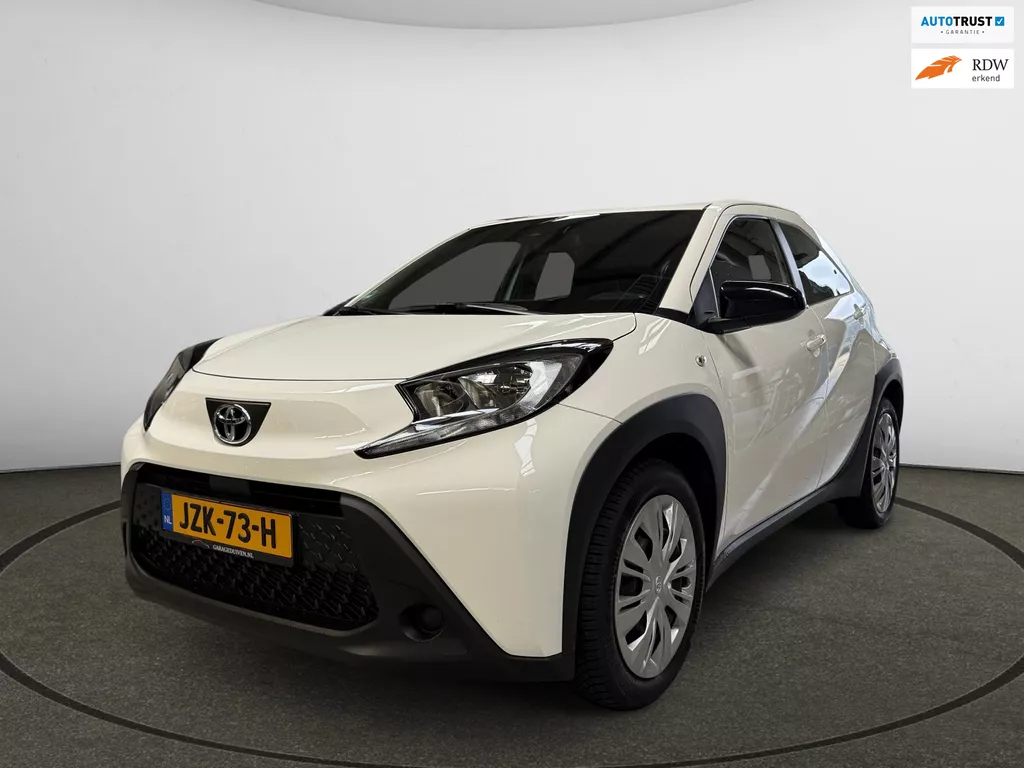 Toyota Aygo X 1.0 VVT-i S-CVT Play Automaat|Keyless pak.|Cam|Stoelv.