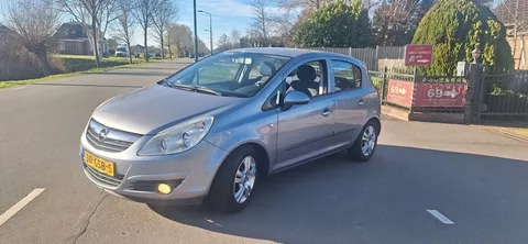 Opel Corsa 1.2-16V Enjoy
