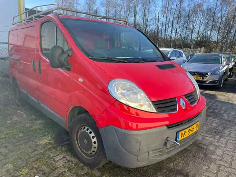 Renault Trafic 2.0 dCi T27 L1H1 Générique