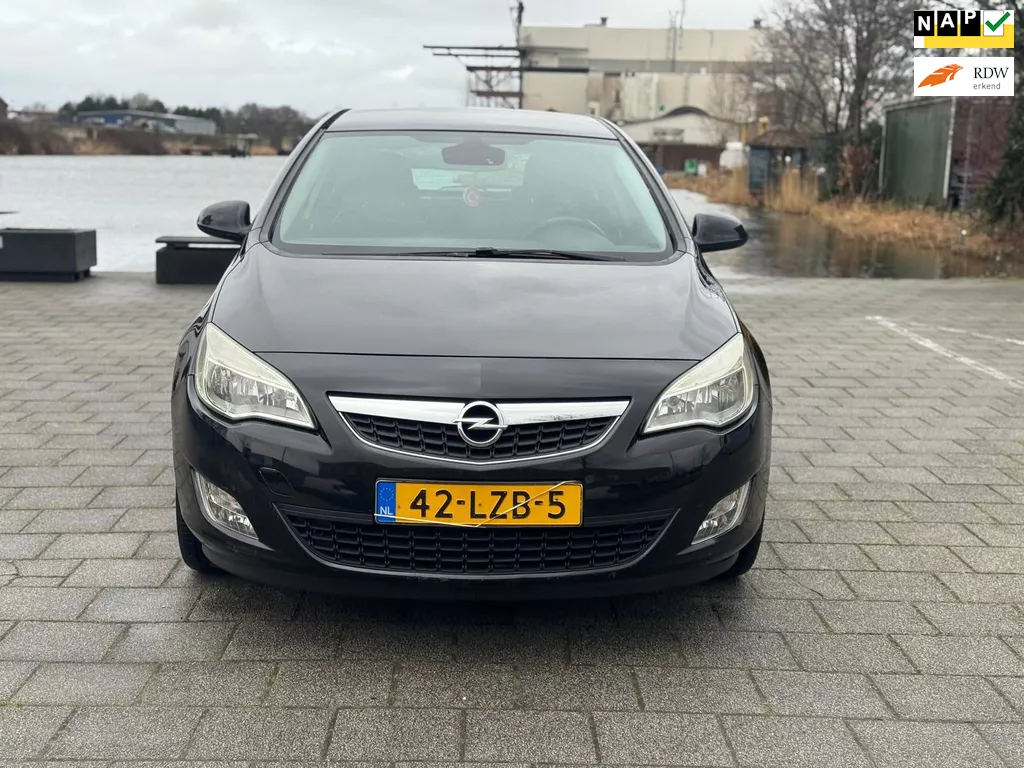 Opel Astra 1.4 Edition,airco/km nap/aluminium velgen