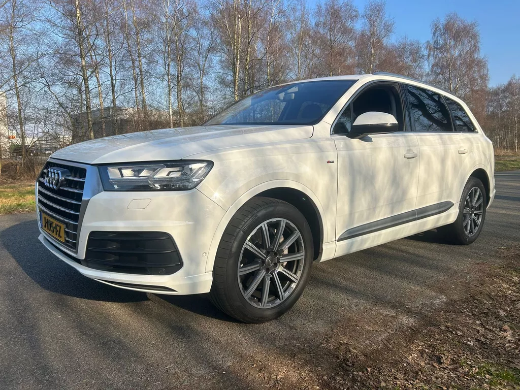 Audi Q7 3.0 TDI ultra quattro Pro Line S 7p