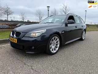 BMW 5-serie Touring 520i Edition Business Line Sport * APK * NAP * GRATIS BEZORGEN *