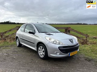 Peugeot 206 + 1.4 XS, Lage KM Stand