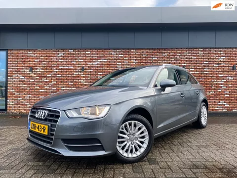Audi A3 SPORTBACK 1.2 TFSI Ambition Cruise Stoelverw 139000km!