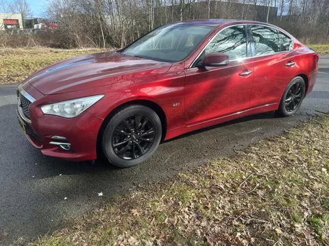 Infiniti Q50 2.2d Business Premium