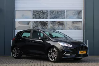 Ford Fiesta 1.0 EcoBoost ST-Line Lane.Assist/Clima/Cruise/Navi/Bluetooth/ZwarteHemel/DAB/USB/17"LM/Trekhaak/Isofix/APK:03-10-2026