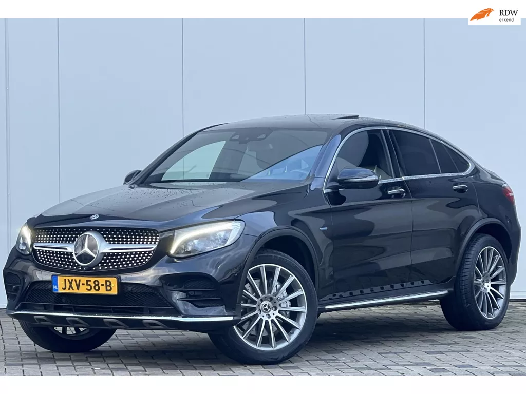 Mercedes-Benz GLC 350 E 4MATIC Premium Plus Coupe AMG 360 Camera