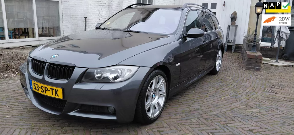 BMW 3-serie Touring 325i High Executive M-Sport Edition, Leder /Sportstoelen / M spoilerpakket, in Excellent mooie conditie.