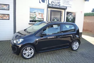 Volkswagen Up! 1.0 move up! BlueMotion 5drs Navi/Sportvelgen Zeer Mooi