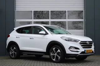 Hyundai Tucson 1.6 GDi Comfort Clima/Cruise/Stoelverwarming/Camera/Navi/Bluetooth/PDC/Lane.Assist/LED/Radio.AUX.USB/19"LM/Trekhaak