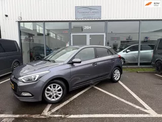 Hyundai I20 1.0 T-GDI Go! 2016 NAVI | CAMERA | CRUISE | CLIMA | 1e EIGENAAR | PDC | DEALER ONDERHOUDEN | ZWARTE HEMEL | NAP |