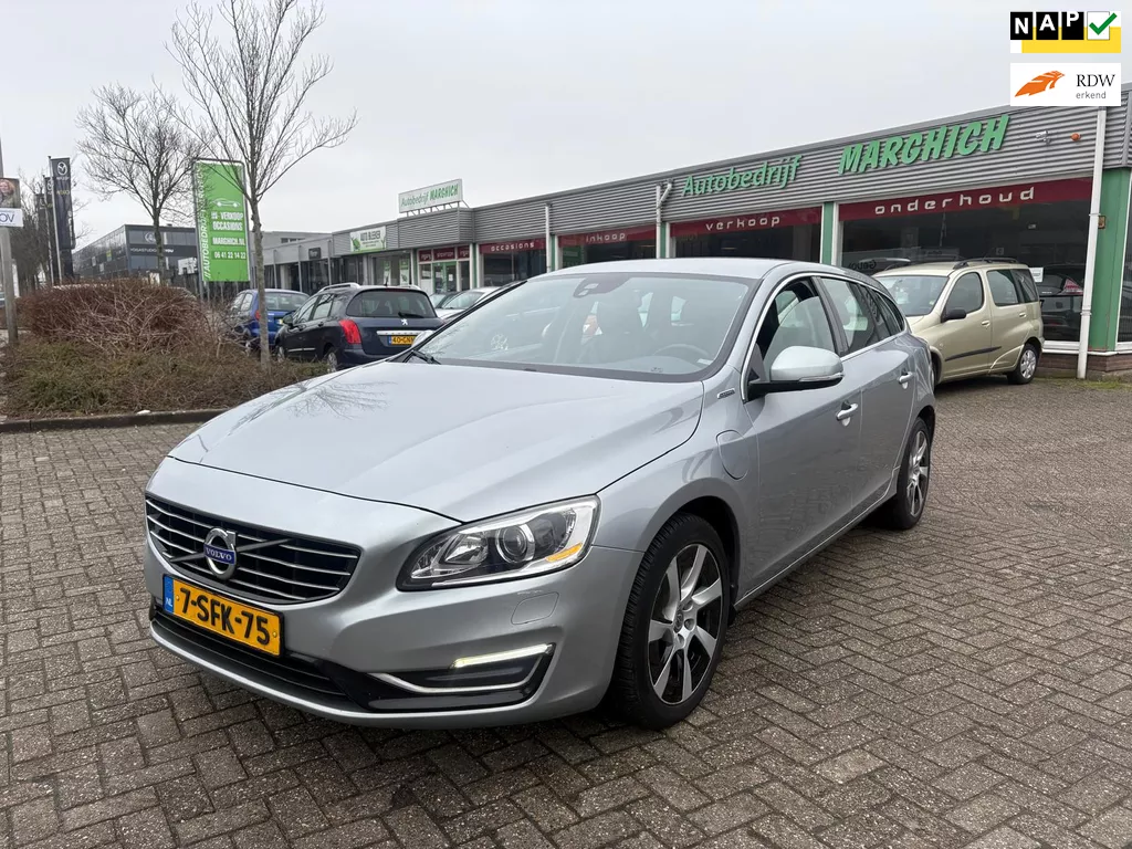 Volvo V60 2.4 D6 AWD Plug-In Hybrid Summum|NAP|NAVI|PDC|
