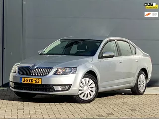 Skoda Octavia 1.4 TSI Greentech Ambition AUTOMAAT IN BIJNA NIEUWSTAAT