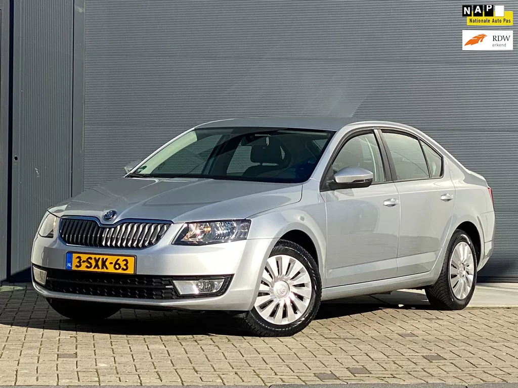 Skoda Octavia 1.4 TSI Greentech Ambition AUTOMAAT IN BIJNA NIEUWSTAAT