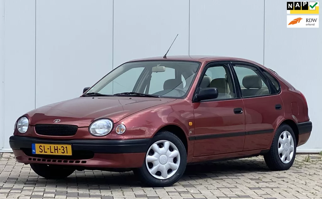Toyota Corolla 1.6-16V Luna 5 DEURS AIRCO NAP 1STE EIGENAAR IN PERFECT STAAT