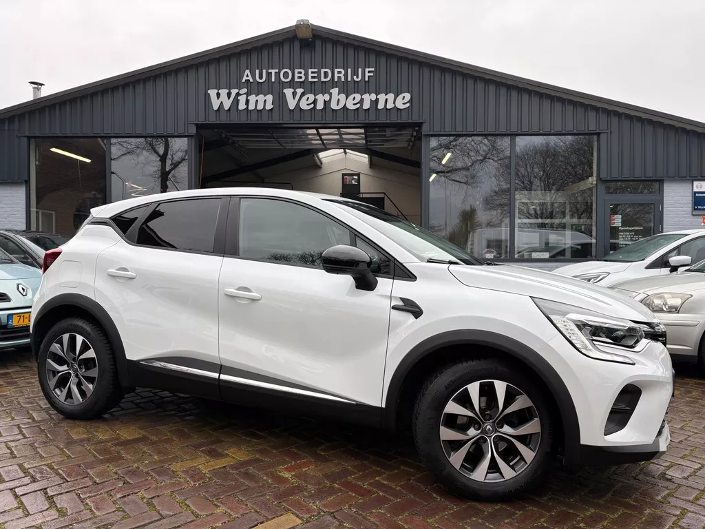 Renault Captur 1.3 TCe 130 Intens AUTOMAAT !