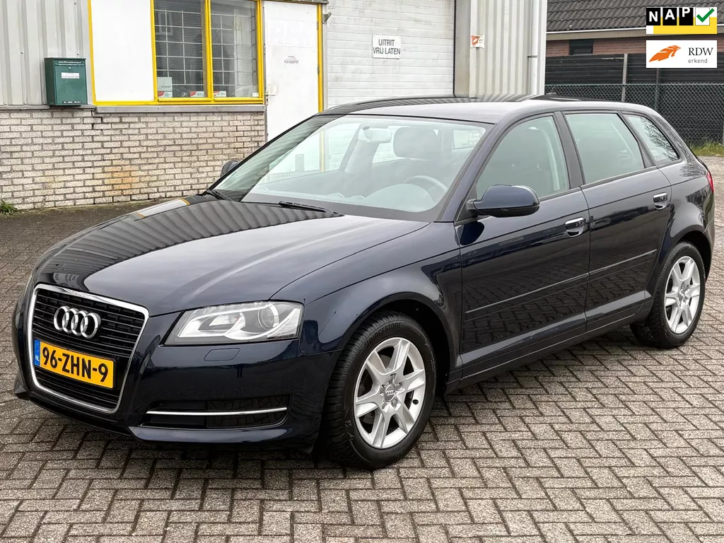 Audi A3 Sportback 1.2 TFSI 105 PK 6 BAK Bj 2012 Attraction 5 Deurs Ecc Airco Prof Navi Pdc Xenon Led Cruise Control 16 Inch Extras
