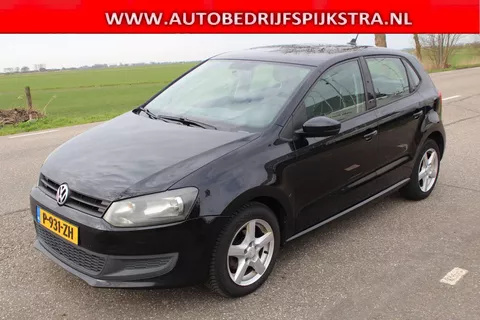 Volkswagen Polo 1.6 TDI Highline // AUTOMAAT / 5-DRS //