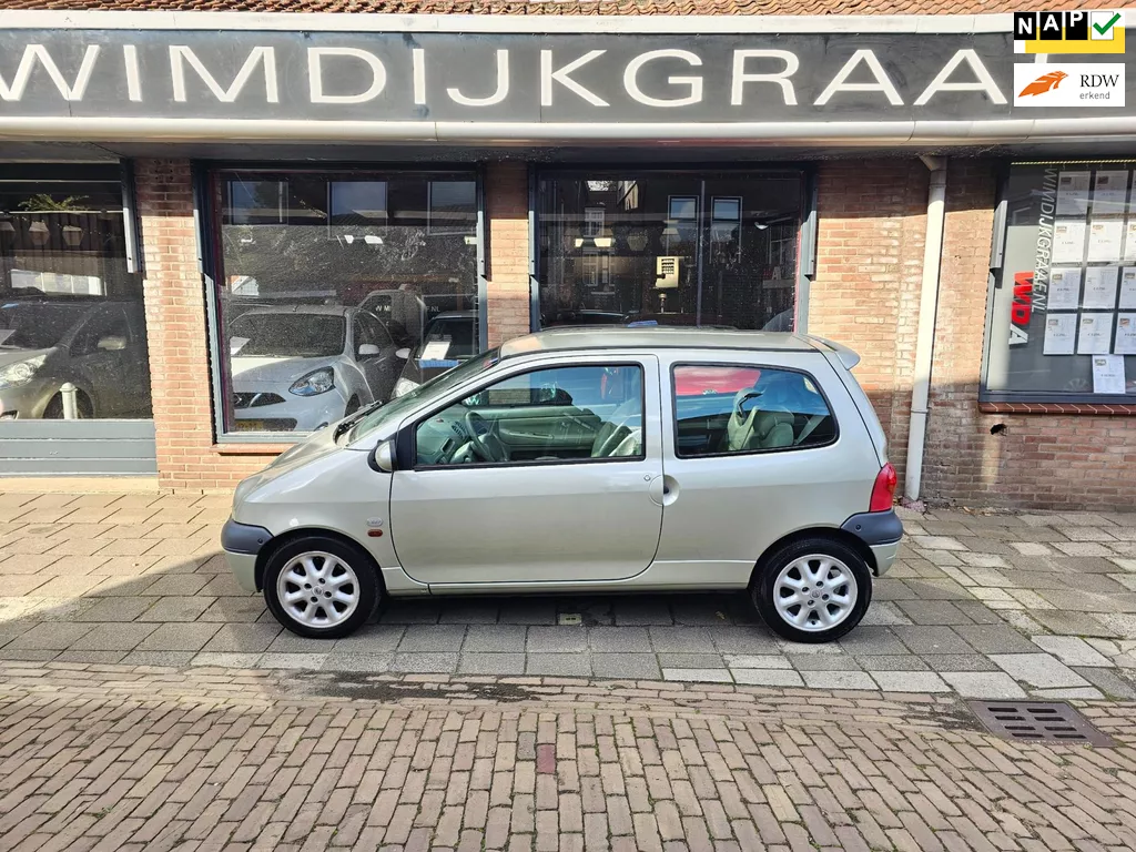 Renault Twingo 1.2-16V Epicéa Initiale , lederen interieur , Klassieker in wording !!