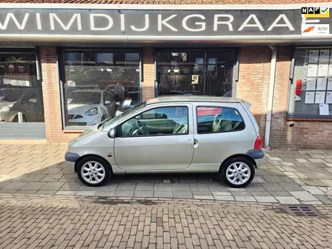 Renault Twingo 1.2-16V Epicéa Initiale , lederen interieur , Klassieker in wording !!