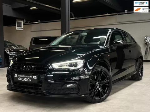 Audi A3 1.2 TFSI Ambiente XenonLED/Cruise/Stoelverw