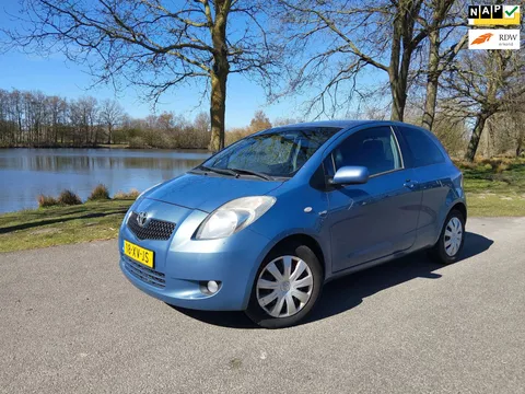 Toyota Yaris 1.4 D-4D Sol | apk: 2 april 2027