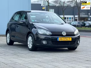 Volkswagen Golf 1.2 TSI/2eigenaar/apk 08-2027/Cruise Control/Trekhaak/car play
