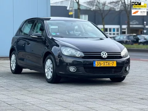 Volkswagen Golf 1.2 TSI/2eigenaar/apk 08-2027/Cruise Control/Trekhaak/car play