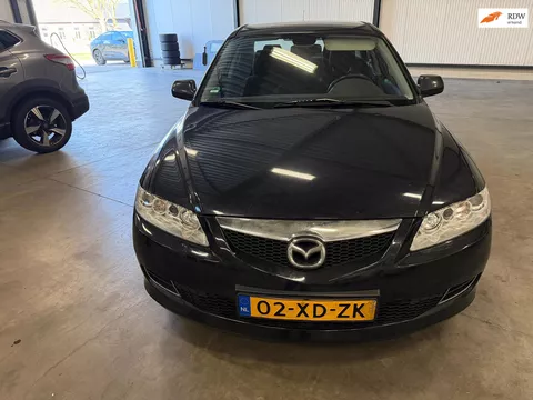 Mazda 6 1.8i Touring