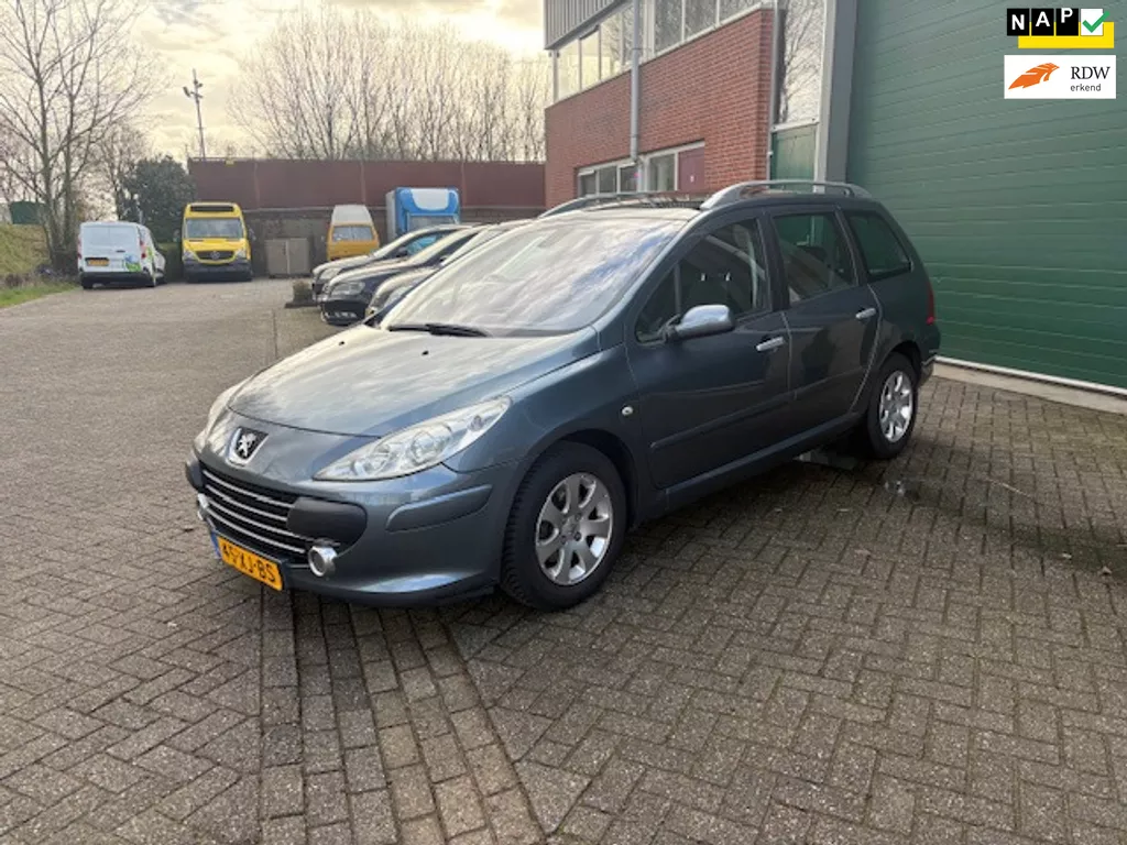 Peugeot 307 SW 1.6-16V Premium 7 PERSOONS