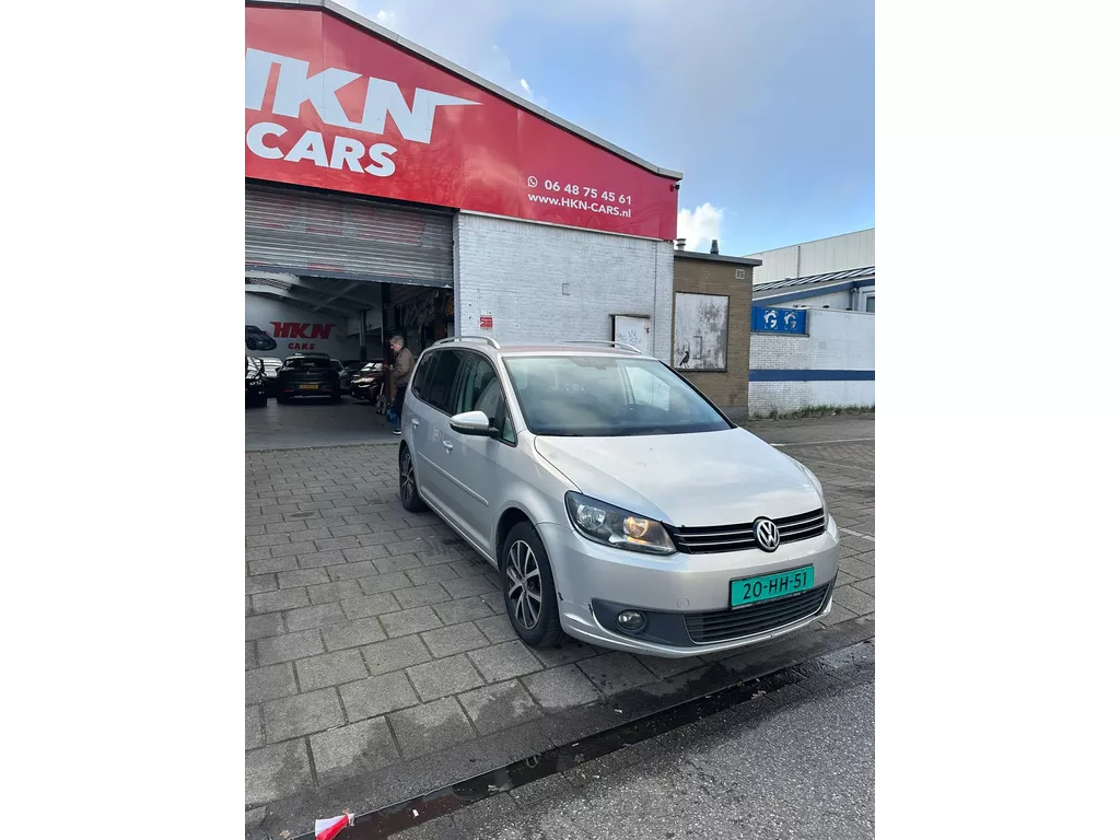 Volkswagen Touran 1.6 TDI BlueMotion 7p.bj 2013 automaat