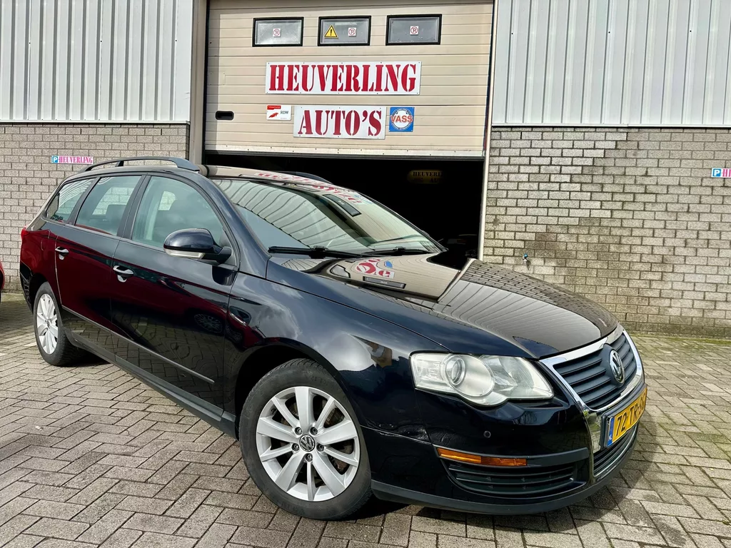 Volkswagen Passat Variant 2.0 FSI Trendline Business | APK | Airco | Cruise