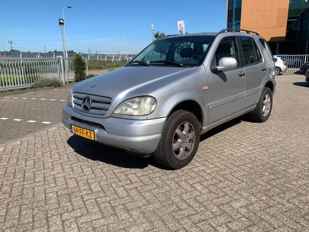 Mercedes-Benz M-klasse 320 Automaat Airco Cruise Leder NAP!