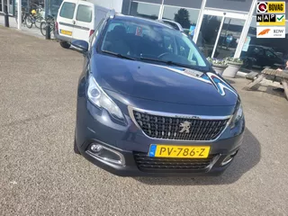 Peugeot 2008 1.2 PureTech Blue Lion CarPlay