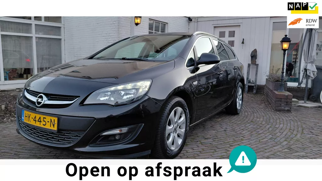 Opel Astra Sports Tourer 1.4 Turbo Blitz Prachtige auto 120 PK Sportstoelen APK tot 14-01-27