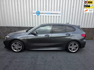 BMW 1-serie 118i Executive Edition, M-sport / Origineel schaalstoelen!