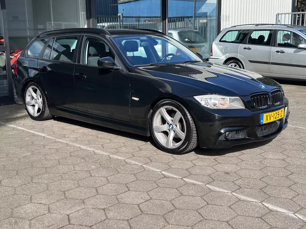 BMW 3-serie Touring 318i Business Line M Sport/Airco/APK 13-03-2027/