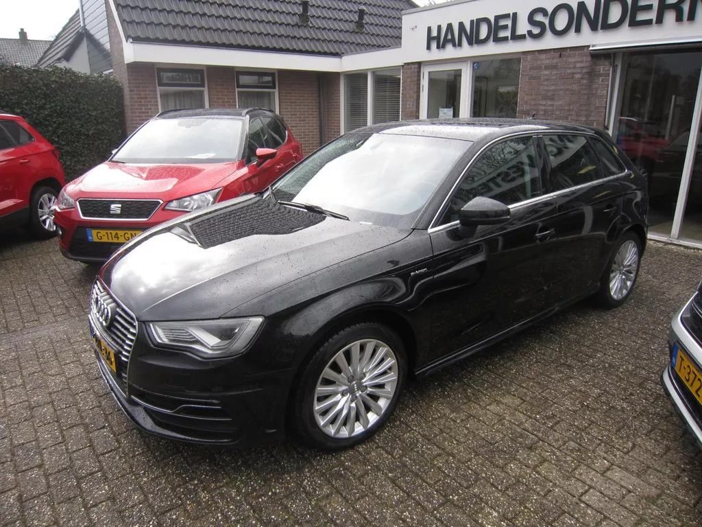 Audi A3 Sportback 1.4 e-tron PHEV Attraction Pro Line plus
