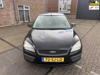 Ford Focus Wagon 1.6-16V Champion