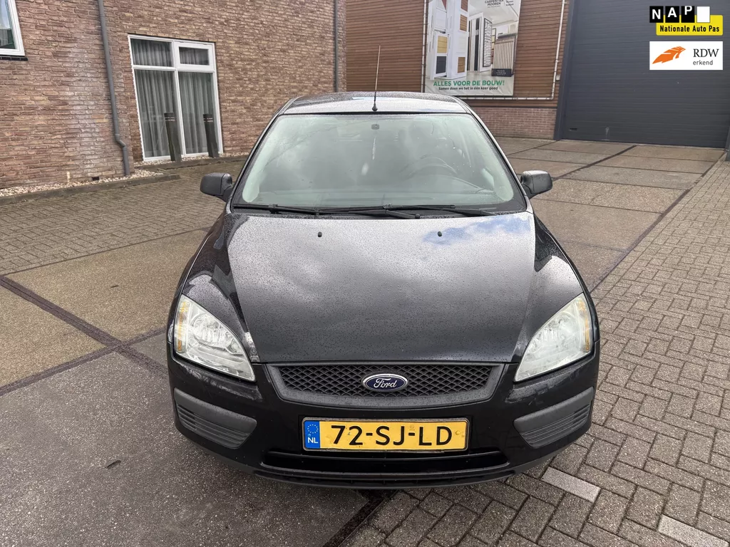 Ford Focus Wagon 1.6-16V Champion